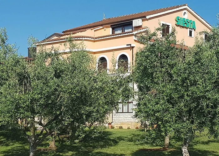 Siesta 게스트하우스 포레치