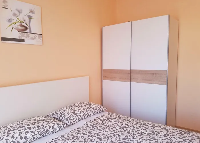 Siesta בית הארחה